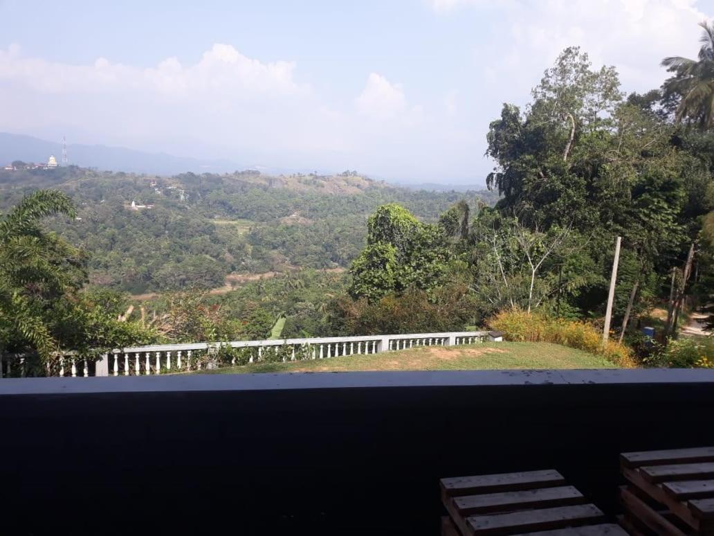 Kandy Gem Inn Blue Hotel Kültér fotó
